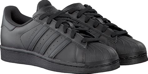 adidas superstar dames suede zwart|Adidas Superstar sneakers.